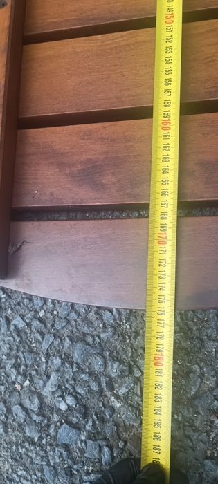 Set 6 sezlonguri si masa extensibila din lemn tec