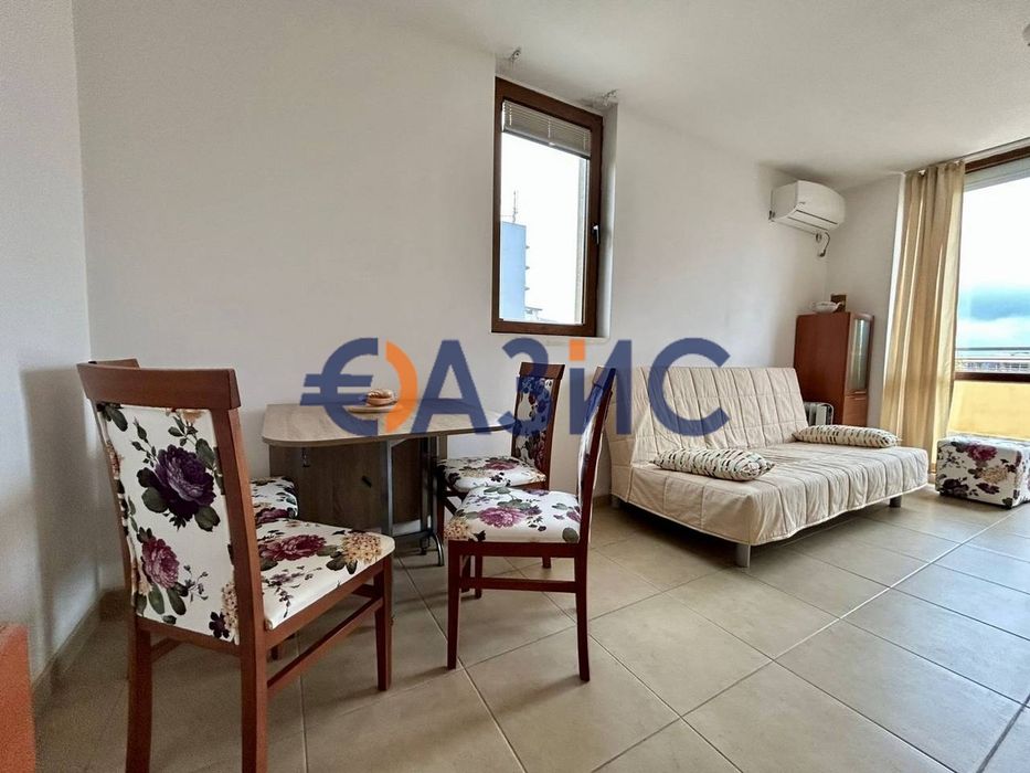 Двустаен апартамент в комплекс Ashton Hall, 118 кв.м., Слънчев бряг,