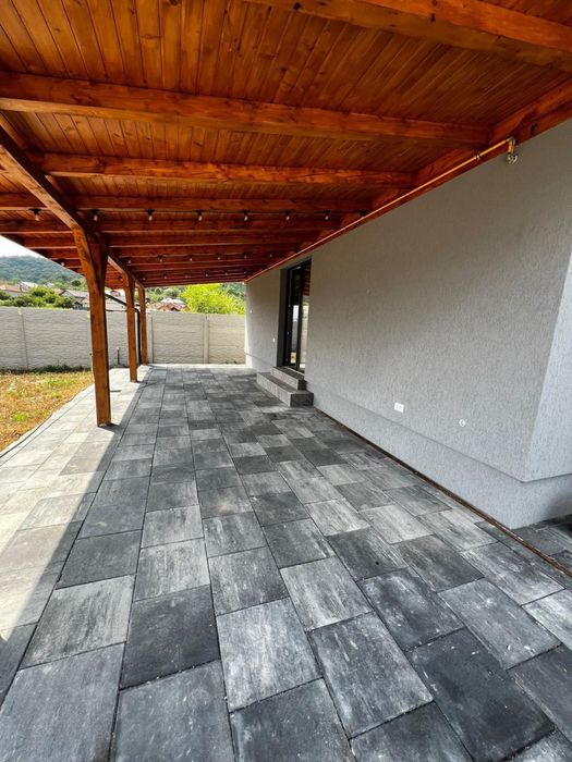 Casă de vânzare, posibilitatea de a se transforma în pensiune