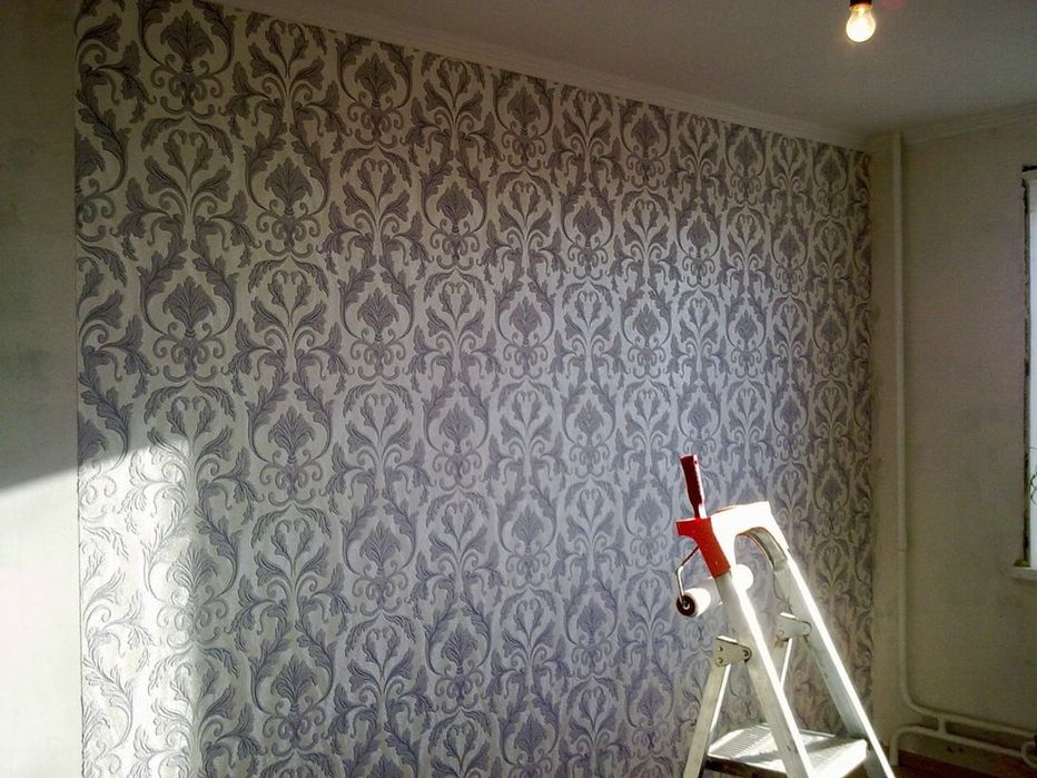 Качественная поклейка обоев молярка