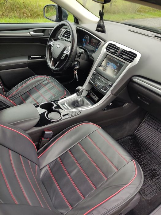 Ford Mondeo Titanium