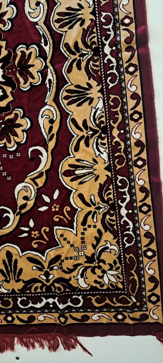 Cuvertura pat tip persian