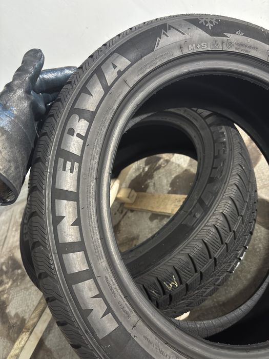 215/55R18 anvelope iarna  7mm