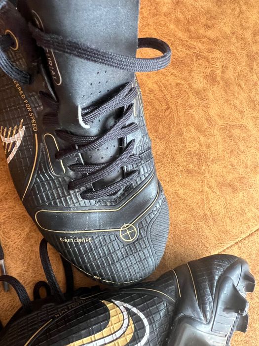 Детски футболни калеври Nike 33 размер