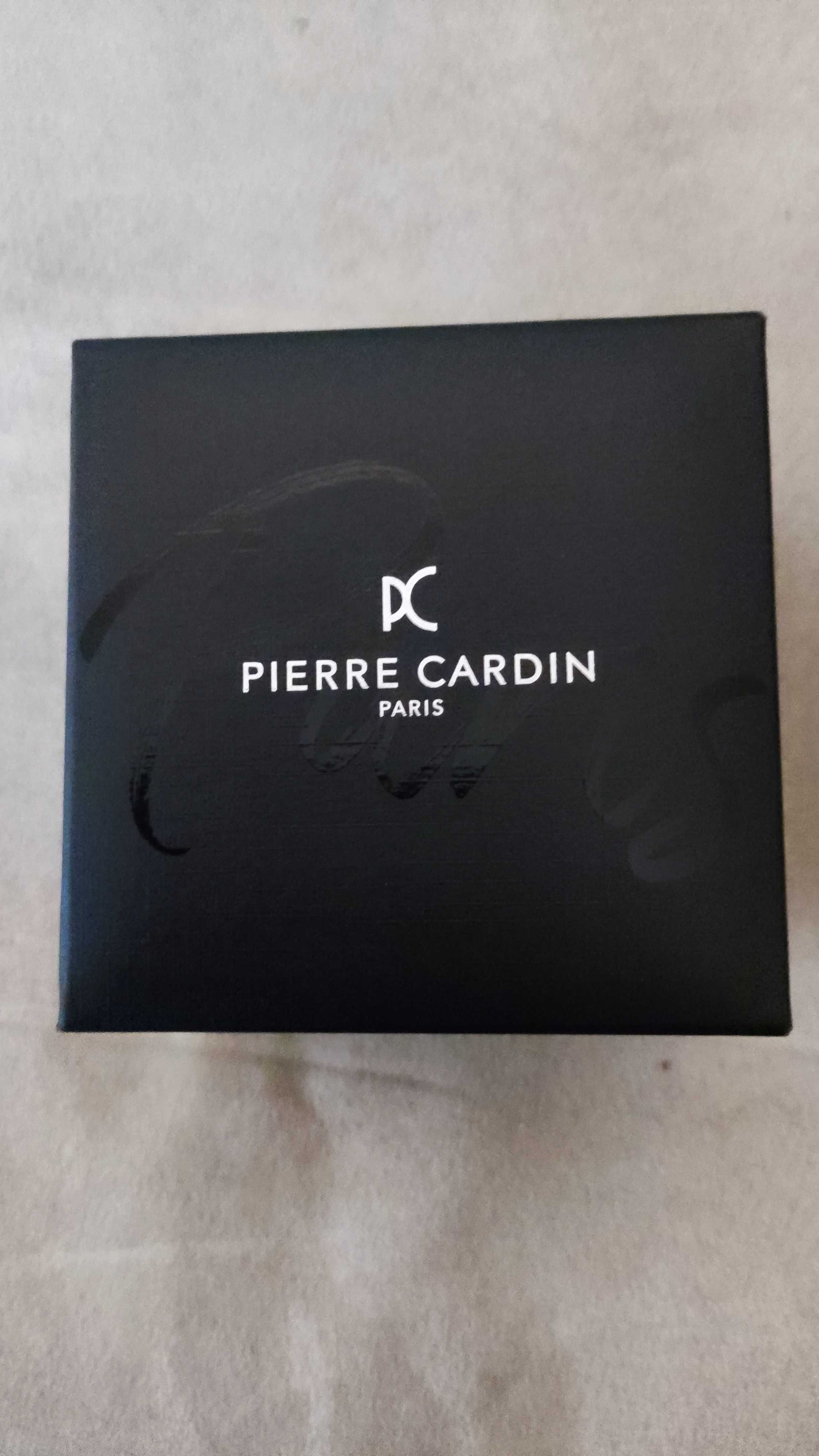 Часовник Pierre Cardin