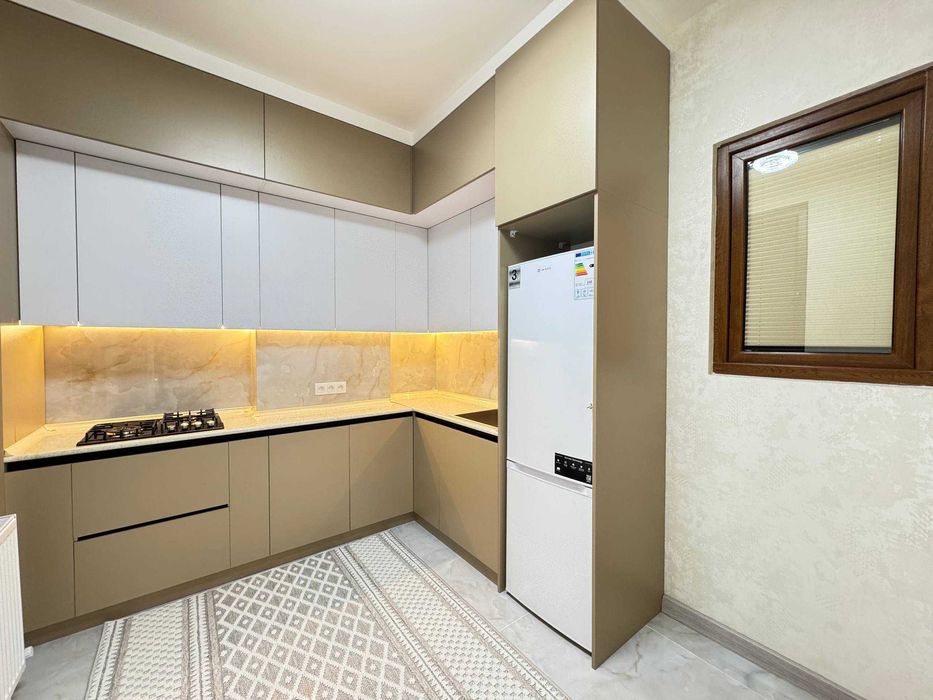 Самарканд Дарвоза. Новостройка. 2\6\12. Евро, мебелью и техникой. TL