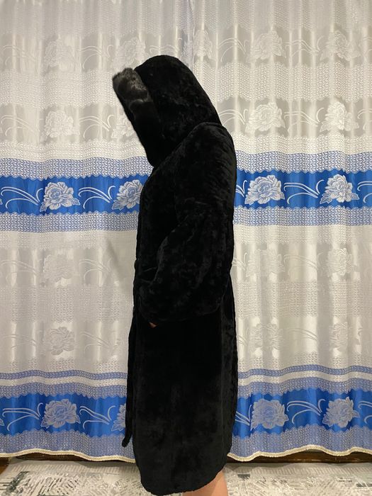Продам шубу мутон