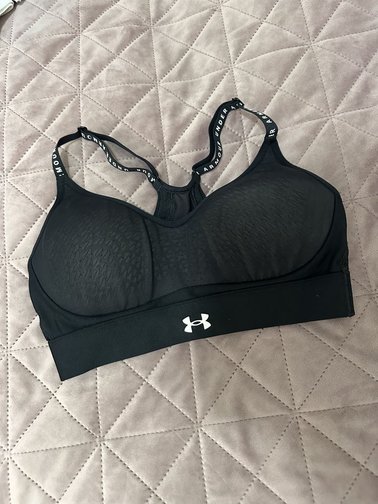 Спортен сутиен UNDER ARMOUR