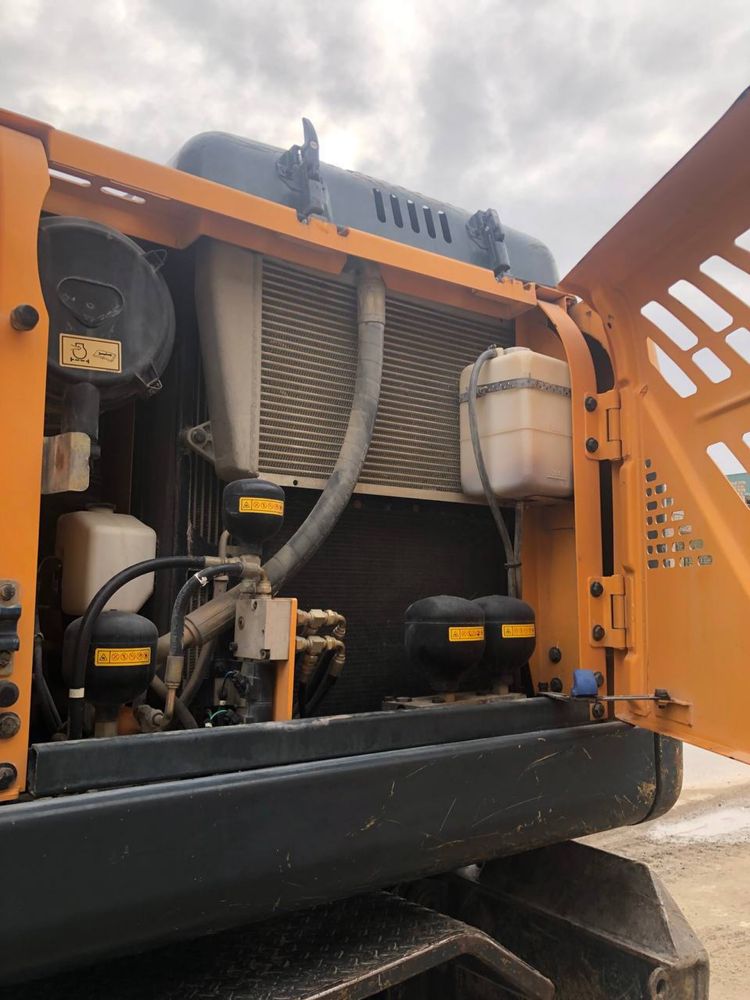 Hyundai 140w ekskovator sotiladi