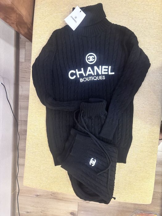 Set dama tricot Chanel nou marime universala