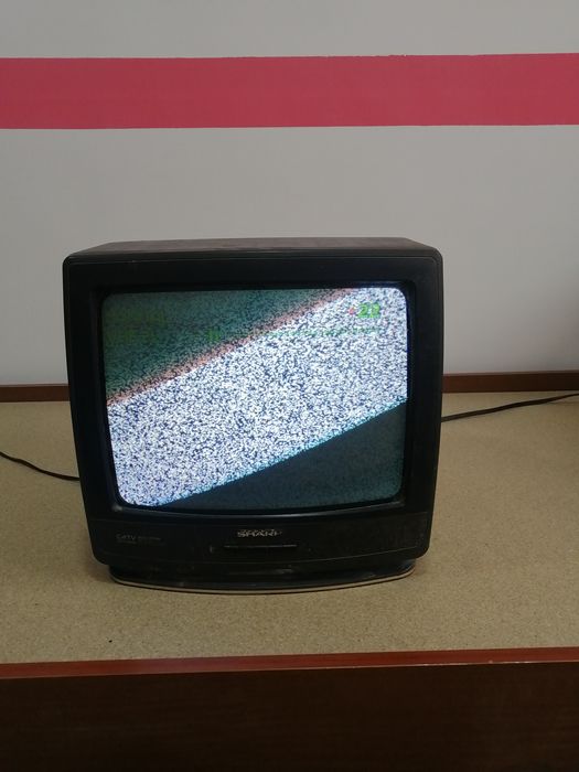 Телевизор Sharp б/у рабочем состоянии
