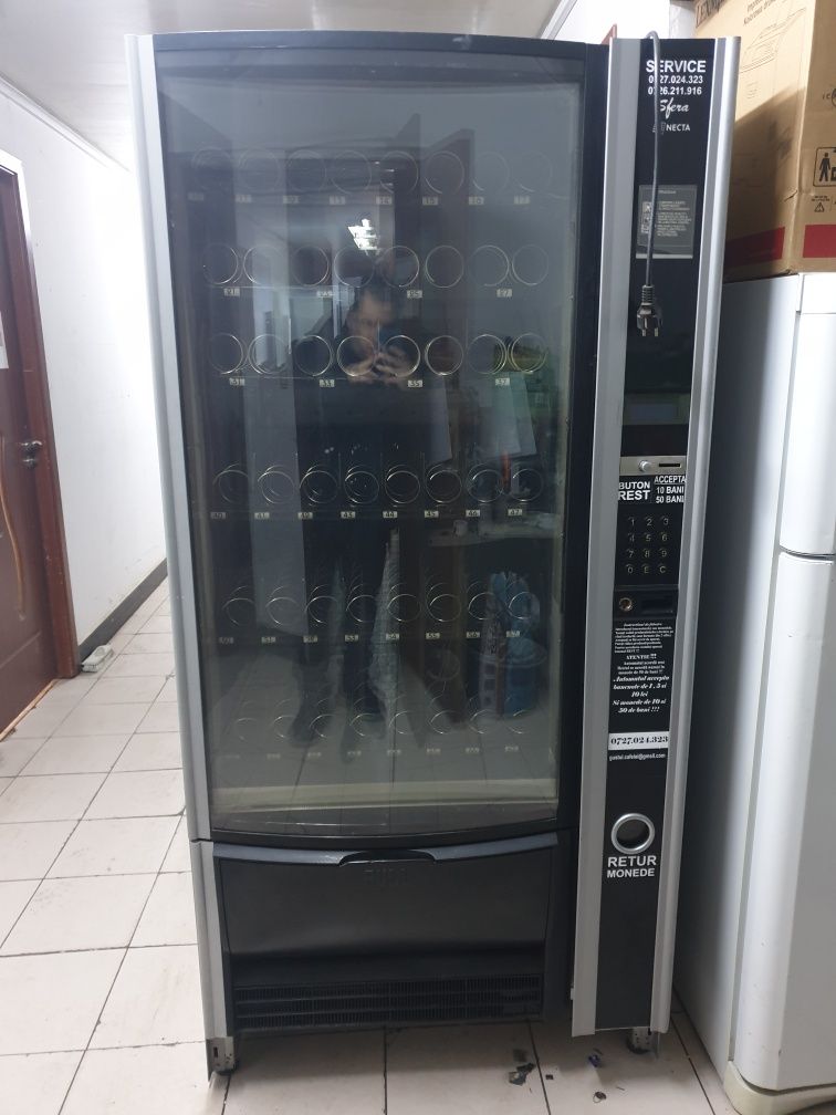 Automat vending Necta Sfera