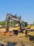 Închiriez Excavator șenilat