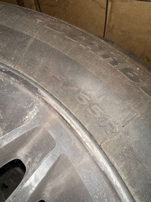 Джанти с гуми за jeep grand Cherokee wj 235/65/17