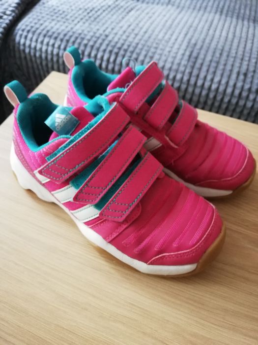 Маратонки Адидас 32 и 33 номер