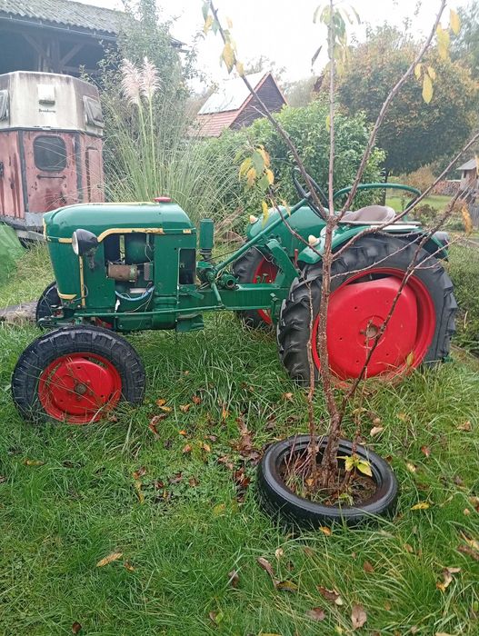 Pachet două tractoare agricole deutz