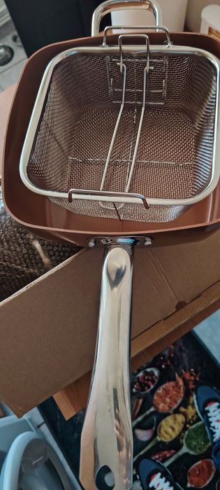 Set oală cu accesorii