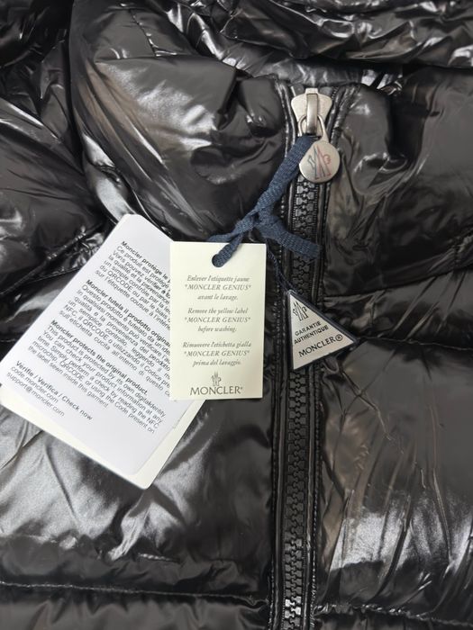 Geaca m.o.n.c.l.e.r m.a.y.a Urgent , Cadoul Perfect Xxl