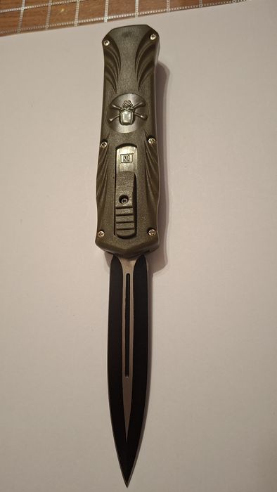 Briceag / cuțit automat