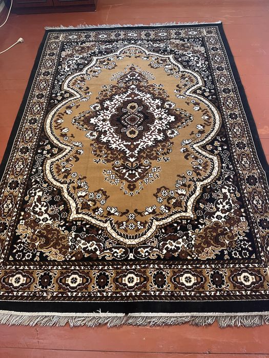 Ковер продам срочно