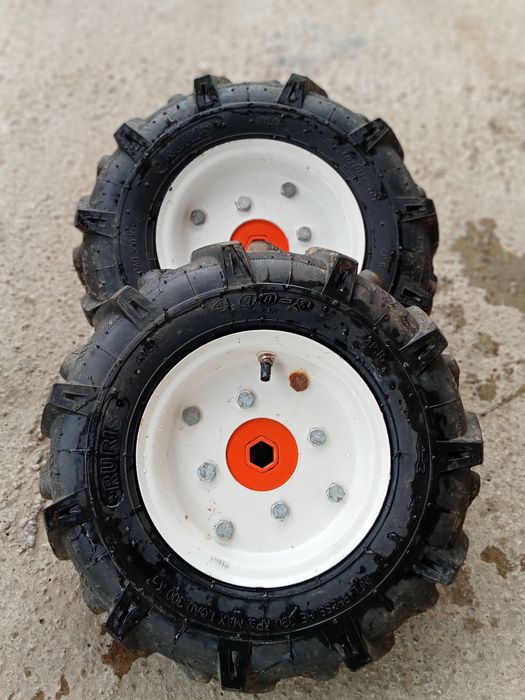 Set roti Ruris noi, marime 4.00 - 8, cu magnicot inclus