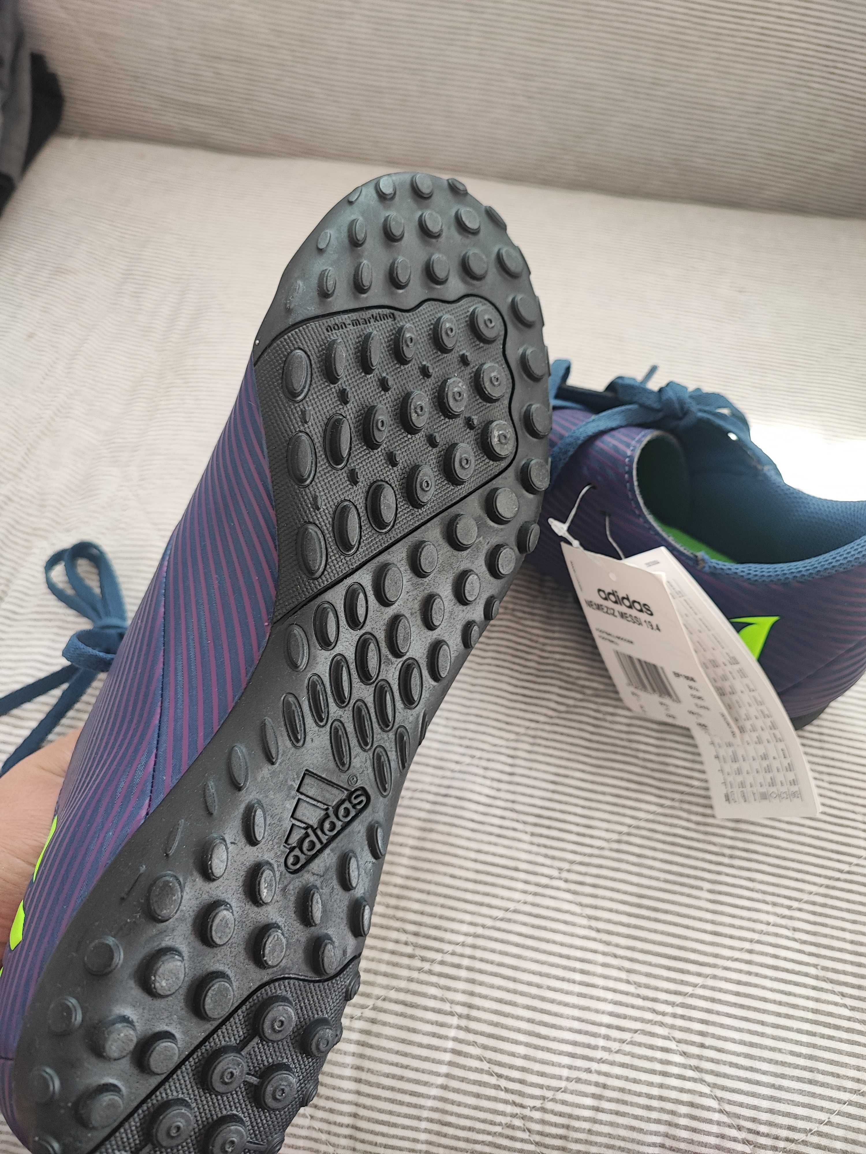 Мъжки маратонки и за футбол Adidas Nemeziz Messi 19.4