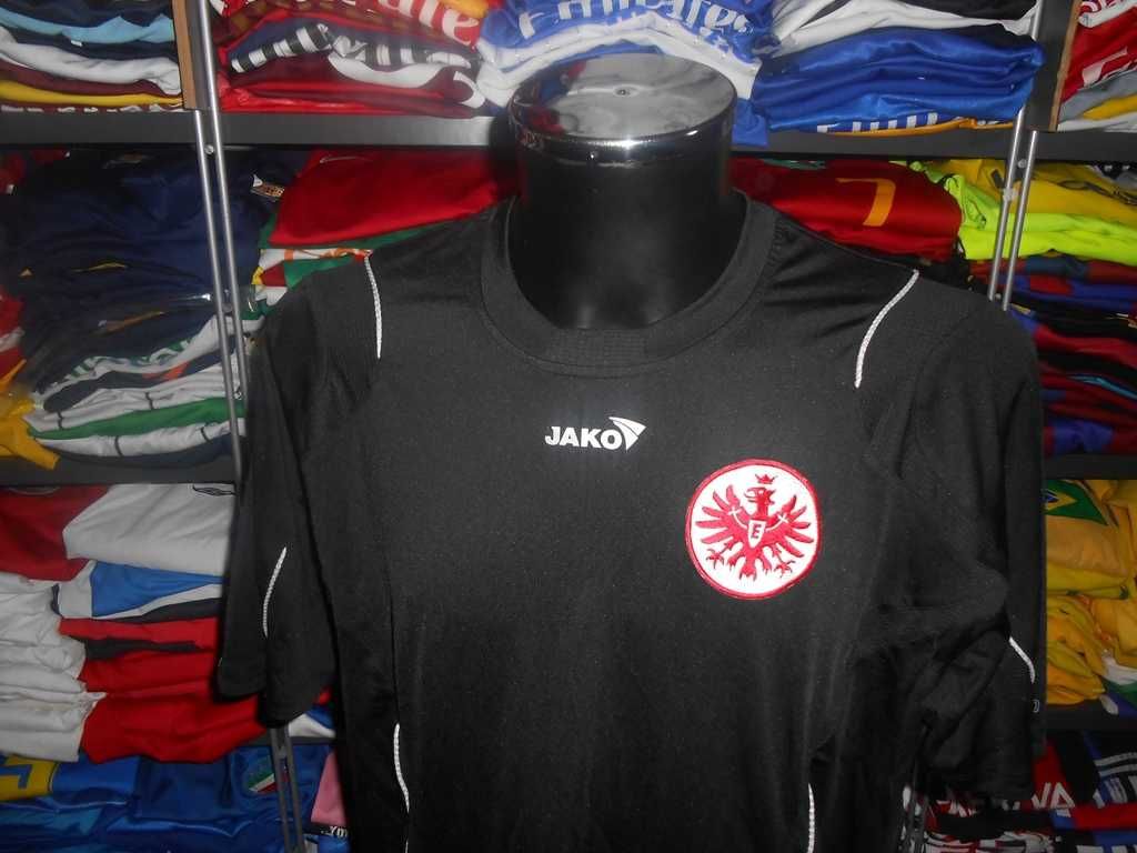 tricou eintracht frankfurt jako  marimea XXL original