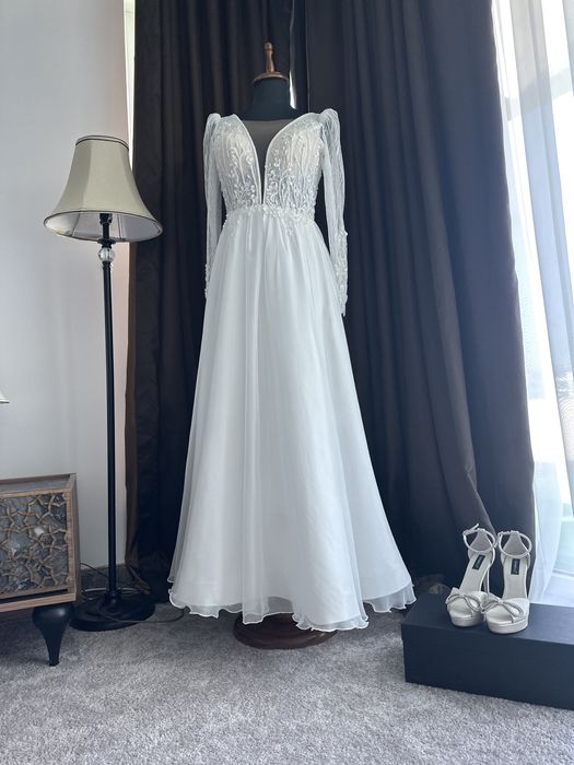 Rochie mireasa Laura Dina