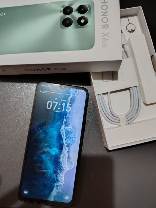 HONOR X6a 4GB RAM / 128GB ROM – с нов кабел и калъф