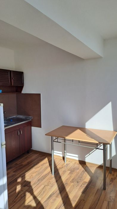 Vind urgent,garsonieră confort unu.Loc,lipova,jud.Arad.