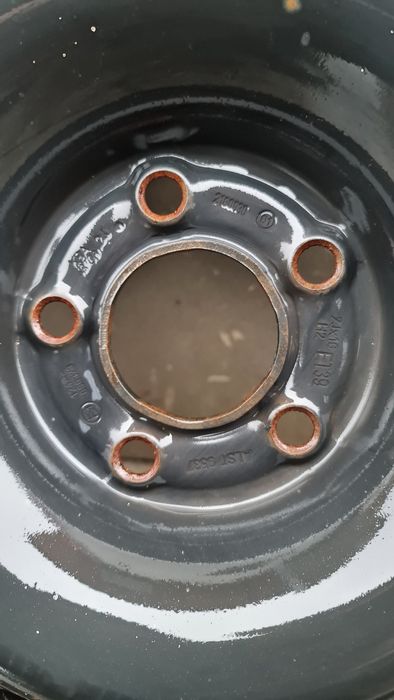 Jante cu anvelope iarna Audi A4 B8, B9 5x112 R16