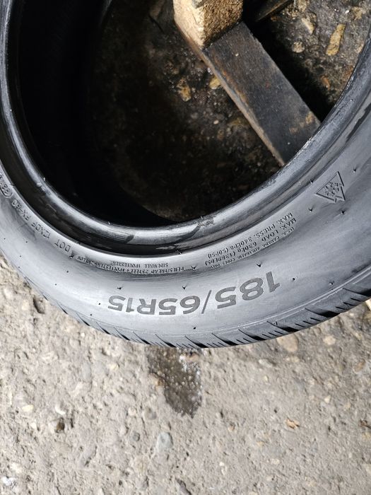 2 anvelope iarna 185 65 15 Hankook 2019