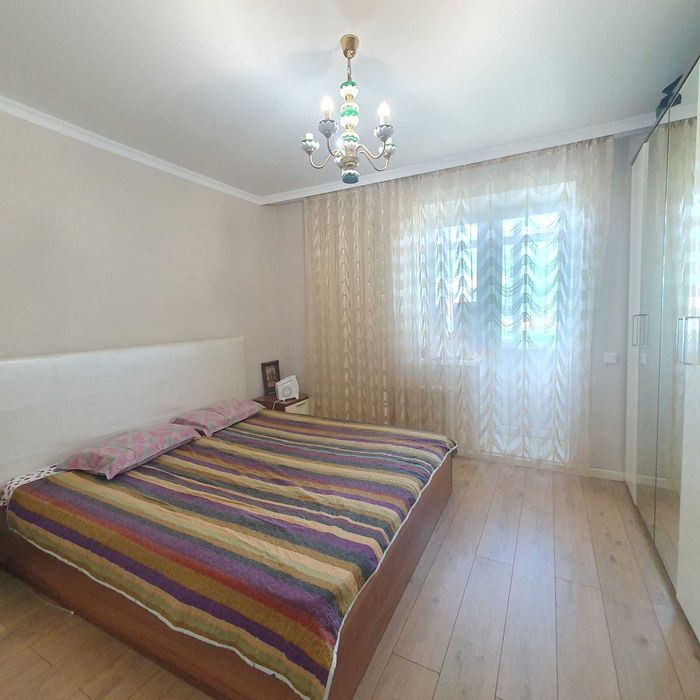 Срочно продам 3х комнатную кв., площадь 89кв.м, год постройки 2010год.