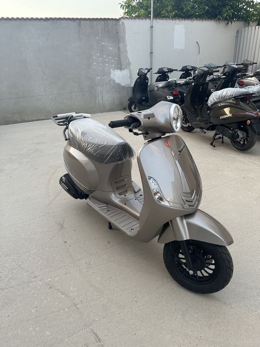 Inchiriere/Rent Scutere FARA PERMIS  GLOVO/BOLT/TAZZ