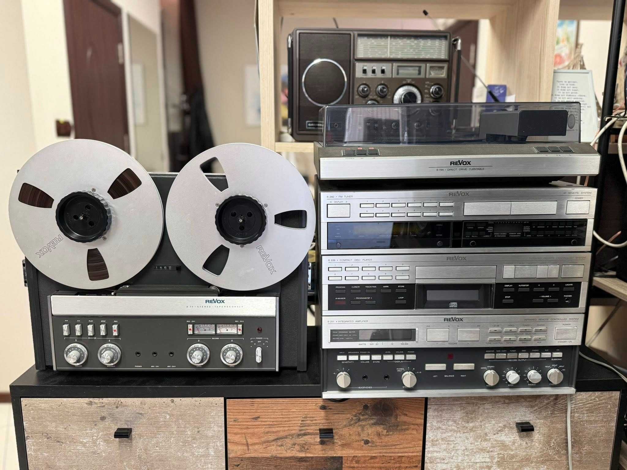 Aудио сет REVOX - Усилвател B251 + CD B226 +Тунер B260 , Грамофон B795