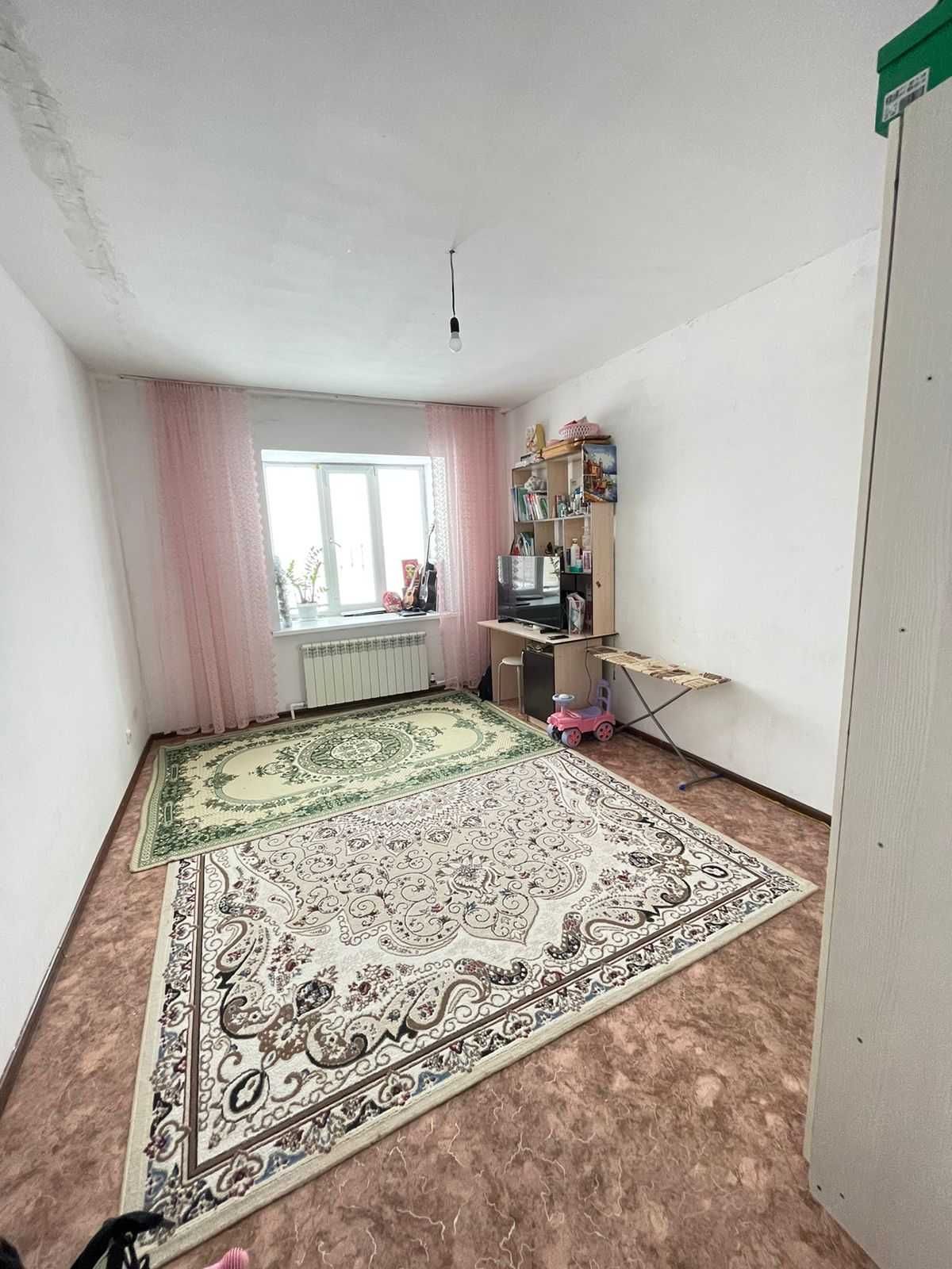 СРОЧНО!!!Продам 2 к.кв р-он НурСити р-он 4 Мкр