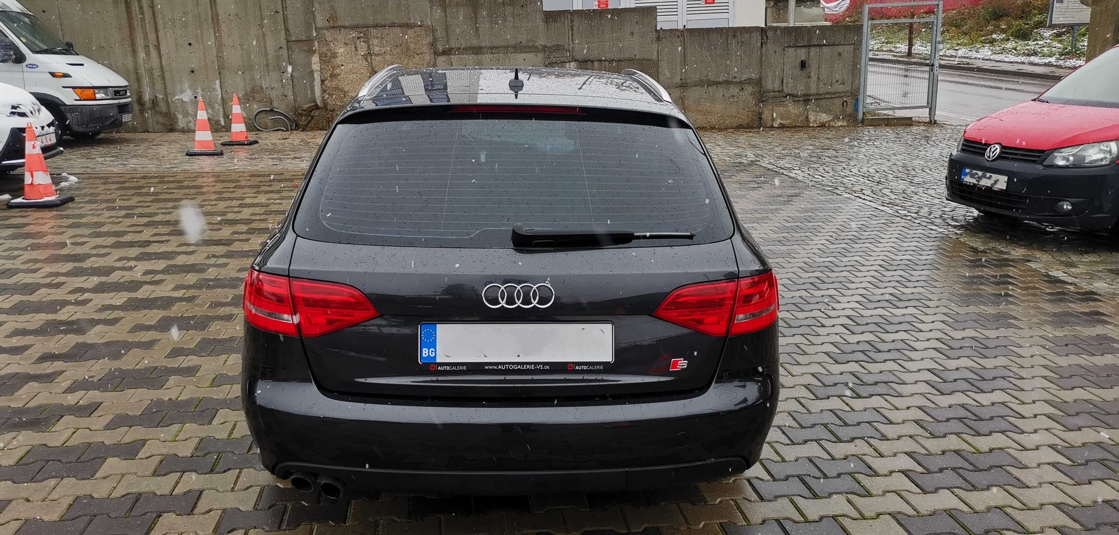 Audi A4 B8 2.0TDI S Line