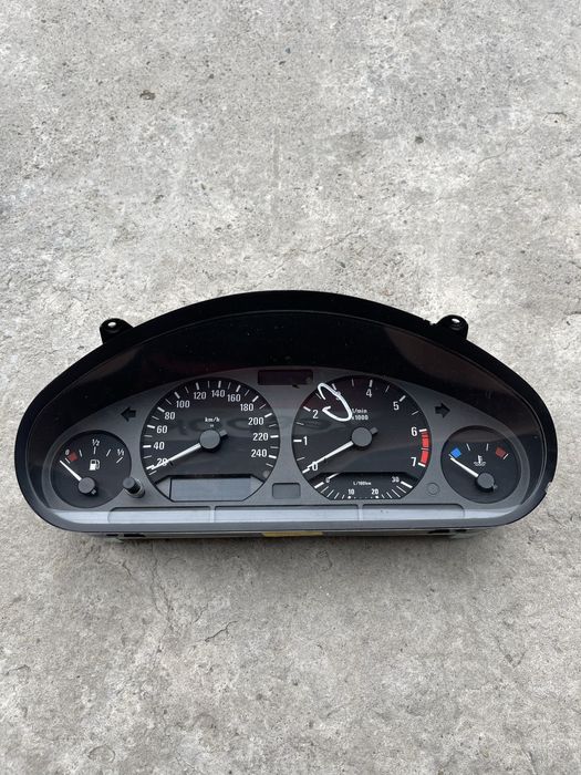 Щиток от 1.6 до 2.5 BMW e36