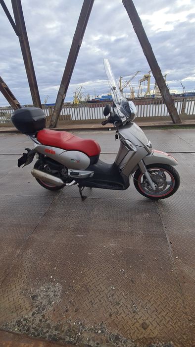 Aprilia Scarabeo 500 , nu Piaggio Beverly !