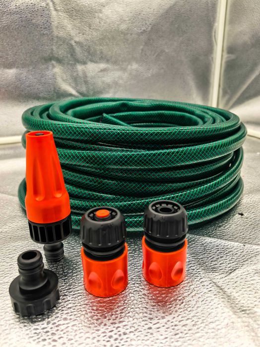 Furtun gradina armat 20 m cu accesorii 59 lei