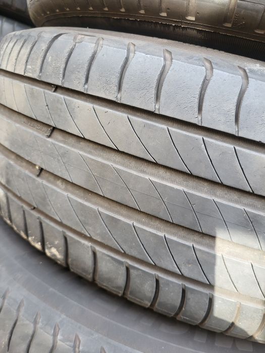 4 бр летни 215/60/17 Michelin