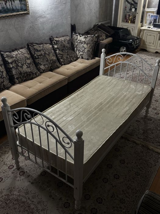 Кровать разбираемая