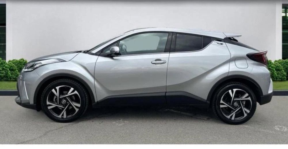 Toyota CHR 2020г.  хибрид