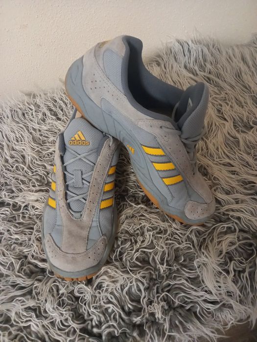 Adidasi piele originali