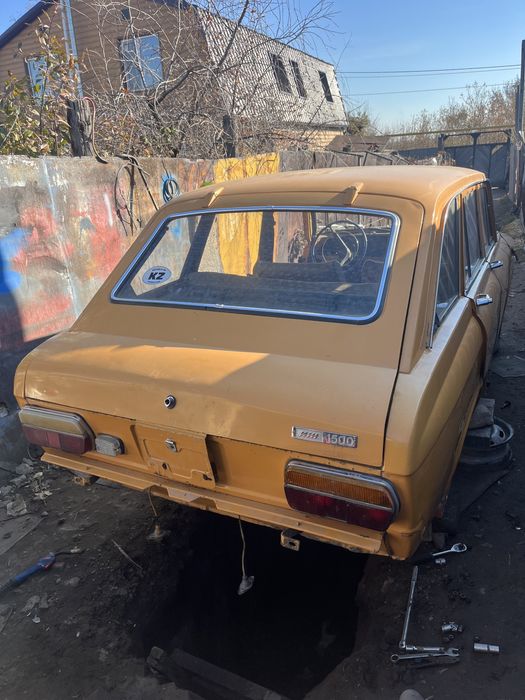 Запчасти на Москвич