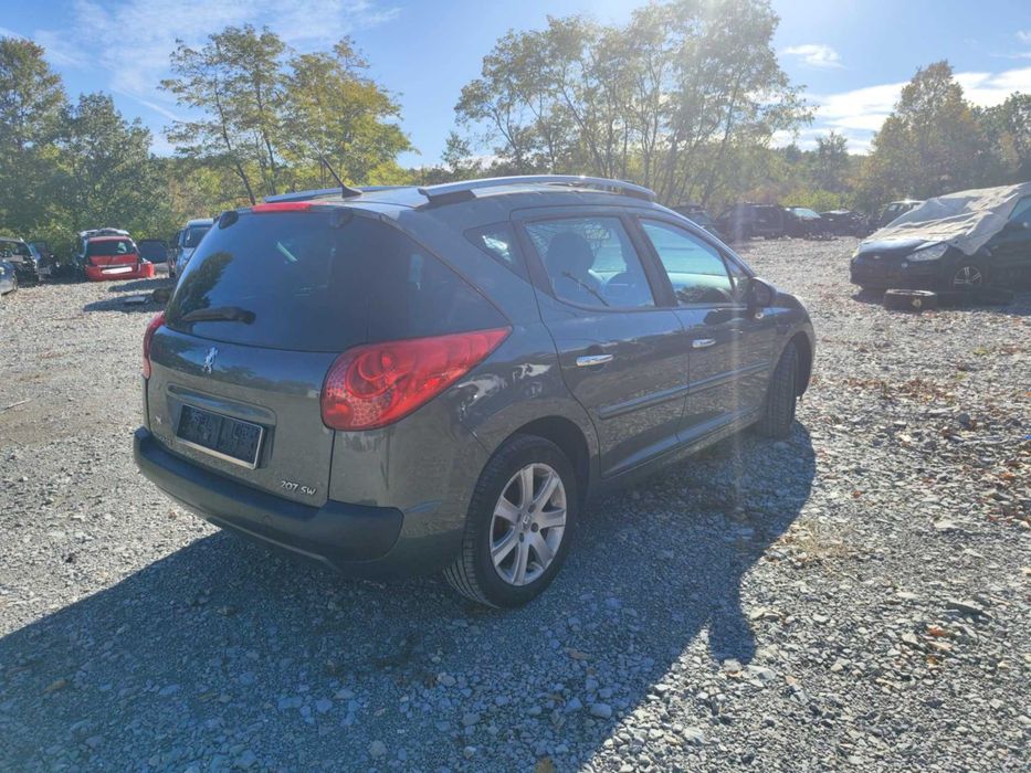 Peugeot 207 на части 1.4 95кс  пежо 207