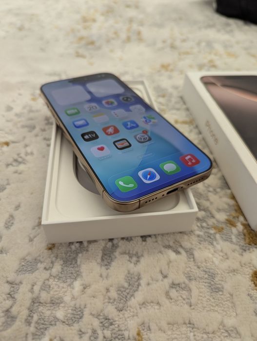 iPhone 16 Pro Max 512 GB Desert Titanium -ca Nou-