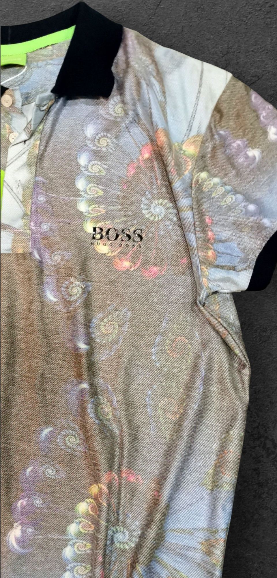 Hugo Boss. Hugo Boss size S
