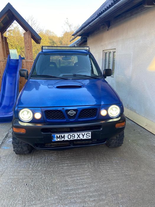 Vând Nissan terano 2