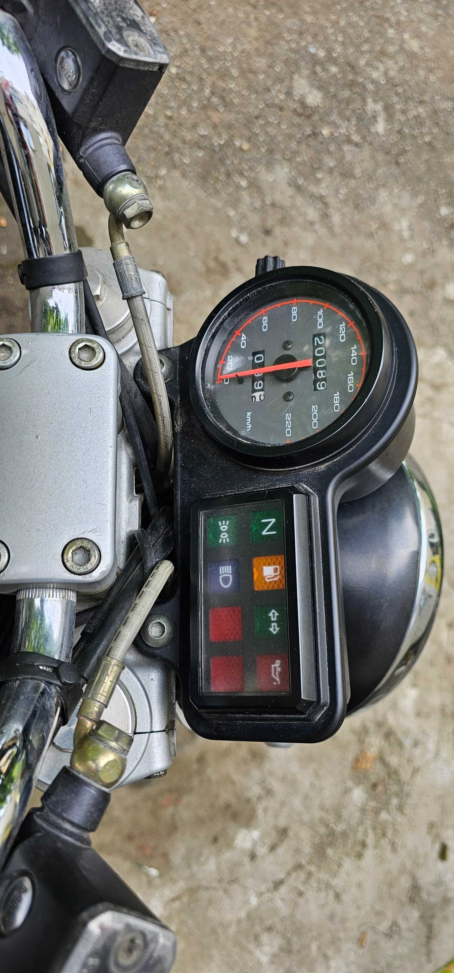 Ducati Dark Monster 750